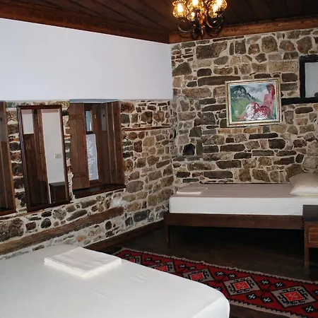 Отель Boutique Osumi Берат